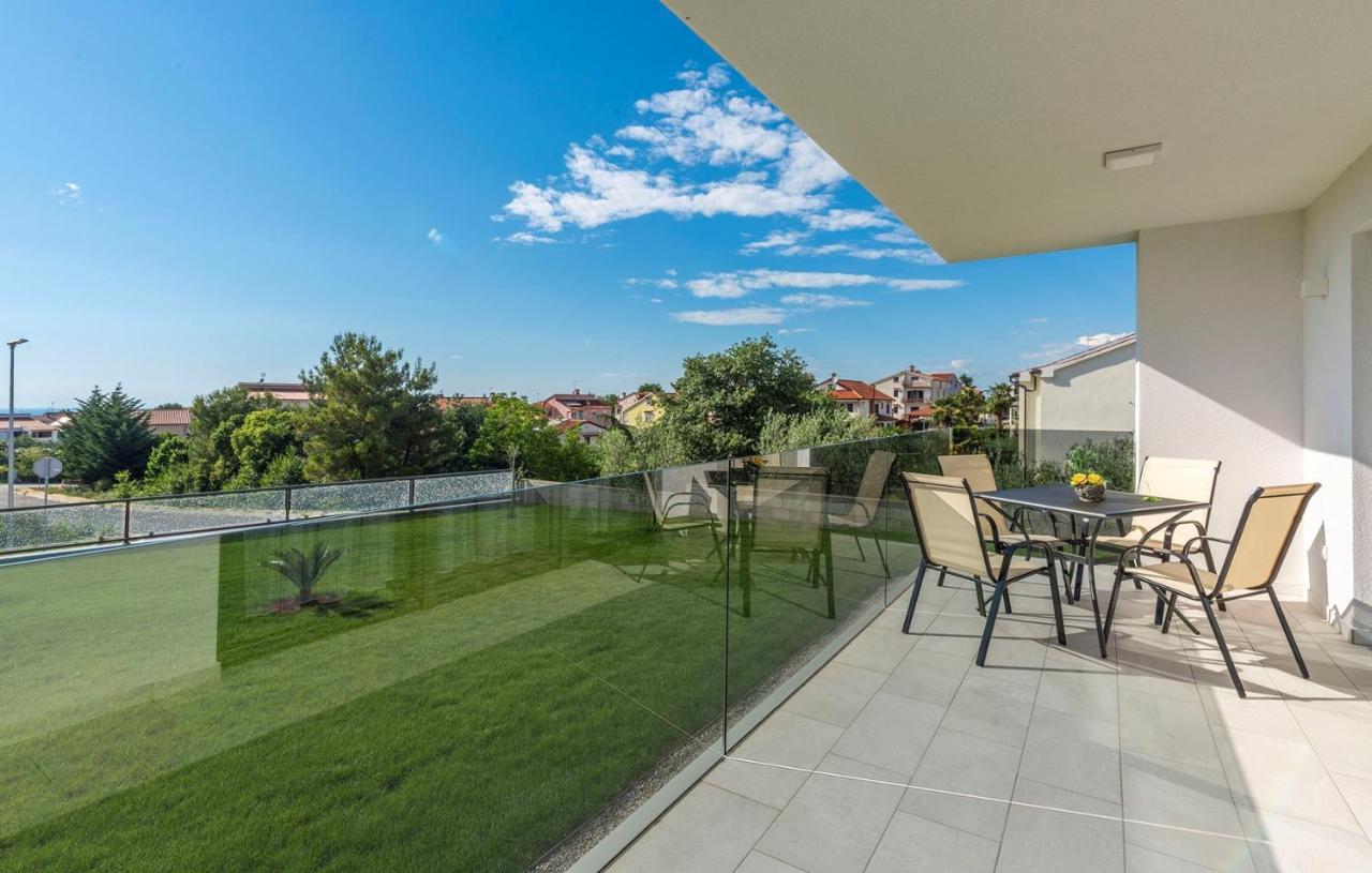 Apart Residence Blue Sea بوريتش المظهر الخارجي الصورة