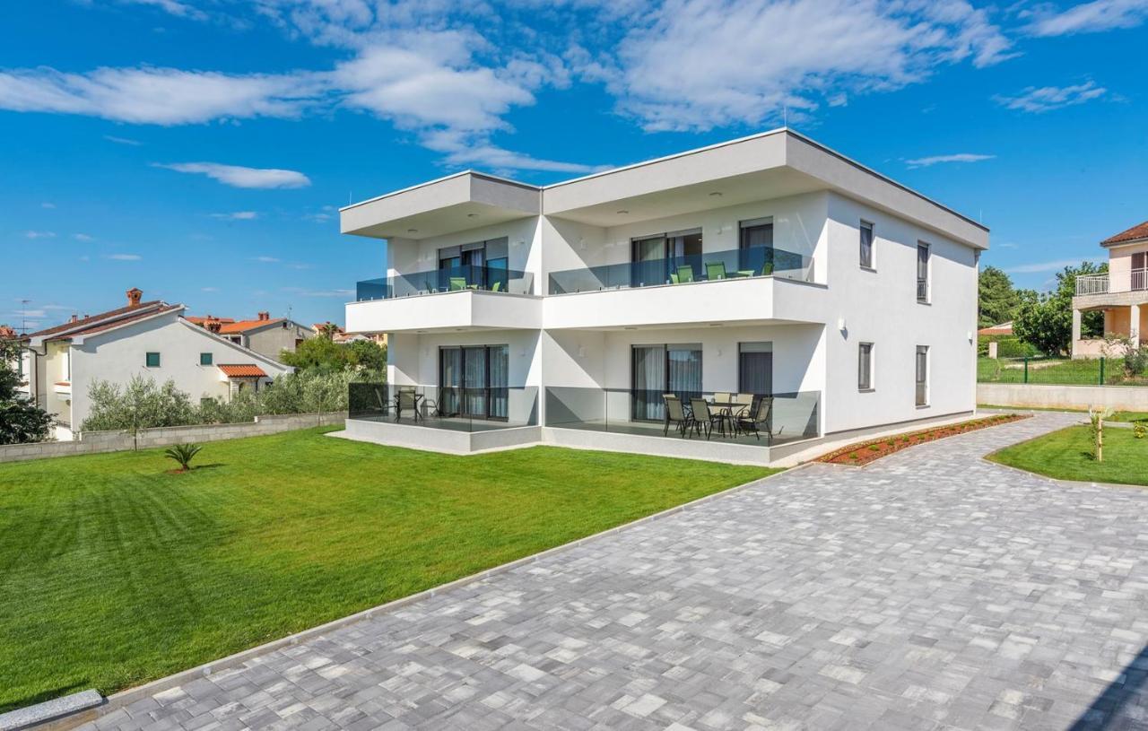 Apart Residence Blue Sea بوريتش المظهر الخارجي الصورة